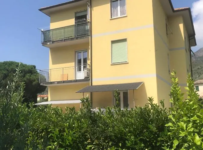 Apartman Host In - Scirocco Con Biciclette