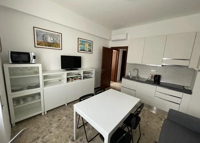 Apartman Host In - Scirocco Con Biciclette *